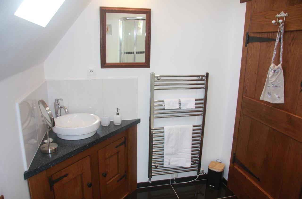 Sainte-Osmane Les Bouts De Ralle Chambre D'Hotes מראה חיצוני תמונה