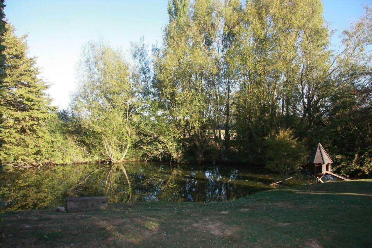 Sainte-Osmane Les Bouts De Ralle Chambre D'Hotes מראה חיצוני תמונה
